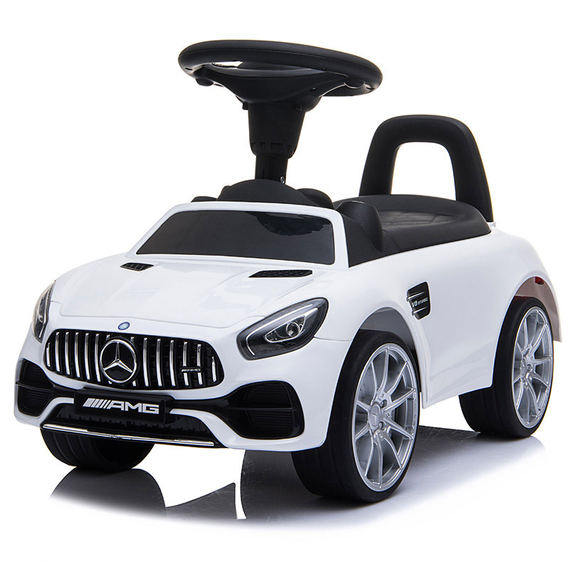 Voiture Mercedes sous licence